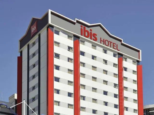 Obra entregue: IBIS, Vitória, ES, Galwan